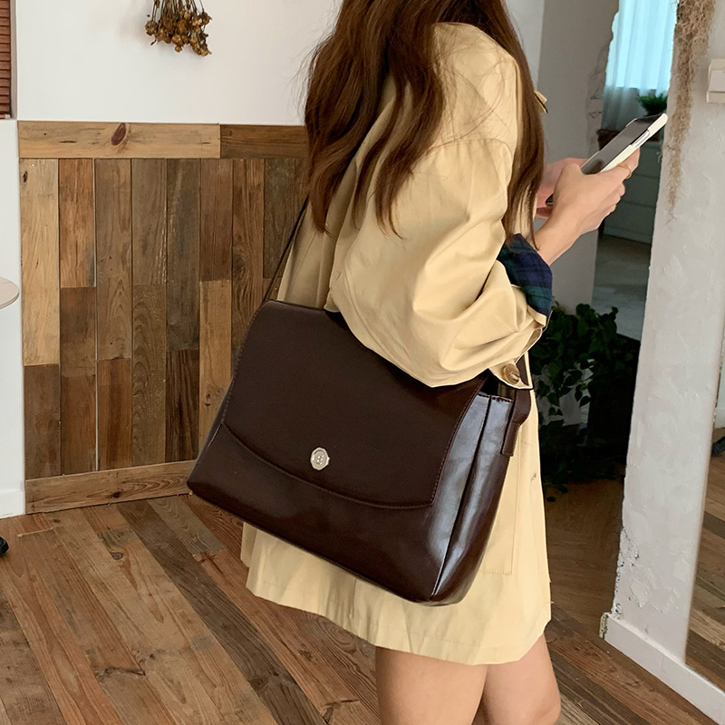 Women Bags On Sale - CGCBAG Vintage Lage kapasitesi askılı çanta