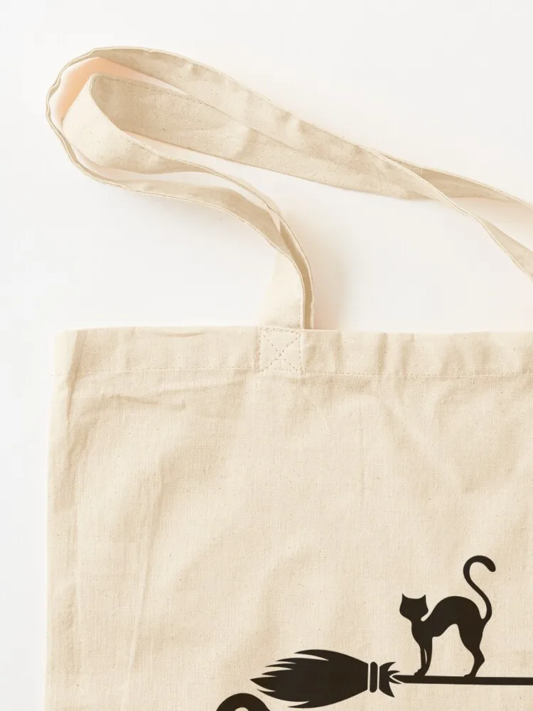 Salem Broom Company - Cadı Cad - Women Bags Company incelemesi ve fiyatı